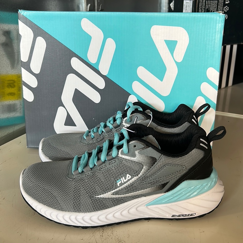 NWT Fila Winspeed Athletic Running Shoes Blue Grey Black (multiple sizes)